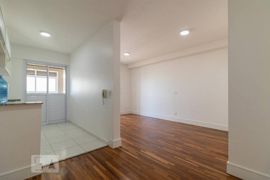 Foto 1 de Apartamento com 1 Quarto para alugar, 48m² em Alphaville, Barueri