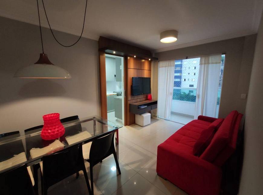 Foto 2 de Apartamento com 2 Quartos à venda, 69m² em Vila Oeste, Belo Horizonte