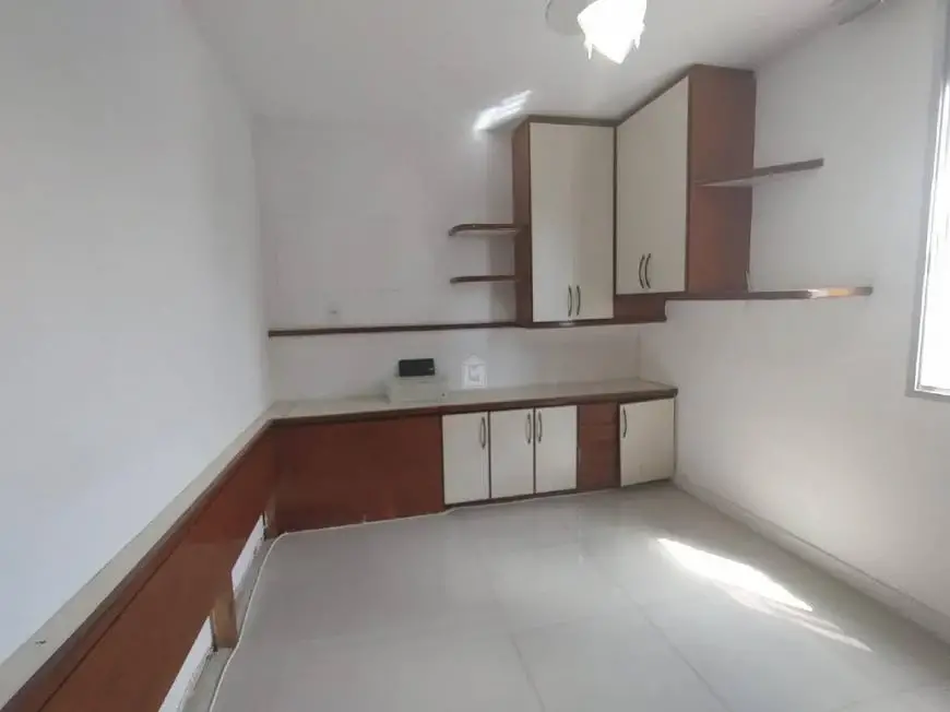 Foto 5 de Apartamento com 3 Quartos para alugar, 90m² em Barro Vermelho, Vitória