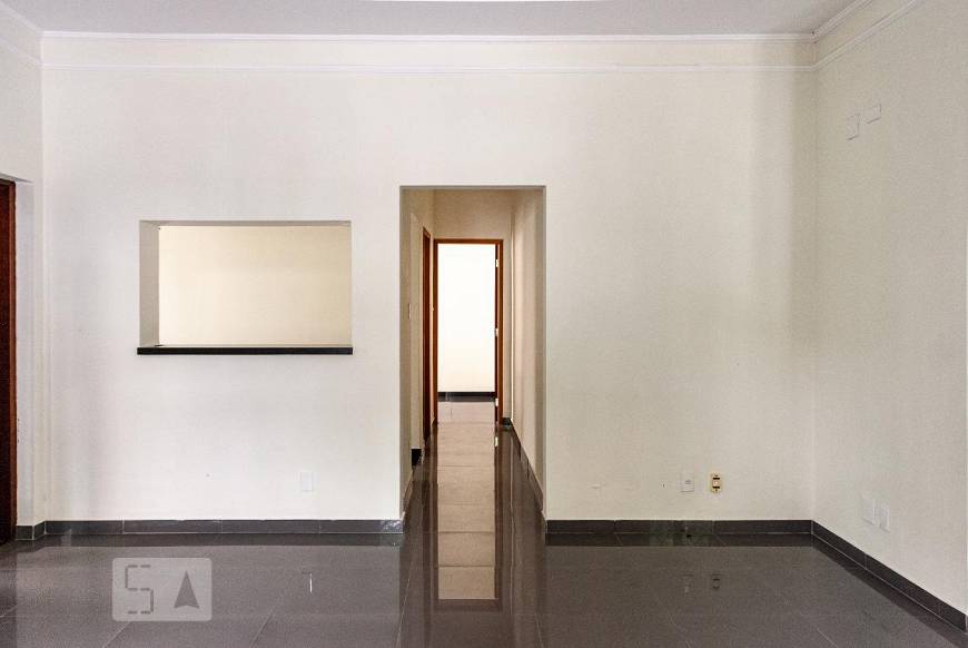 Foto 3 de Casa com 1 Quarto para alugar, 150m² em Moema, São Paulo