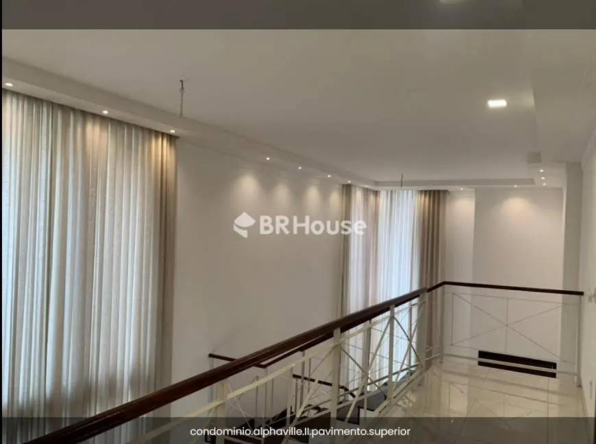Foto 5 de Casa de Condomínio com 4 Quartos à venda, 315m² em Jardim Itália, Cuiabá