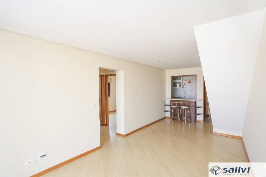 Foto 4 de Apartamento com 2 Quartos para alugar, 143m² em Centro, Curitiba