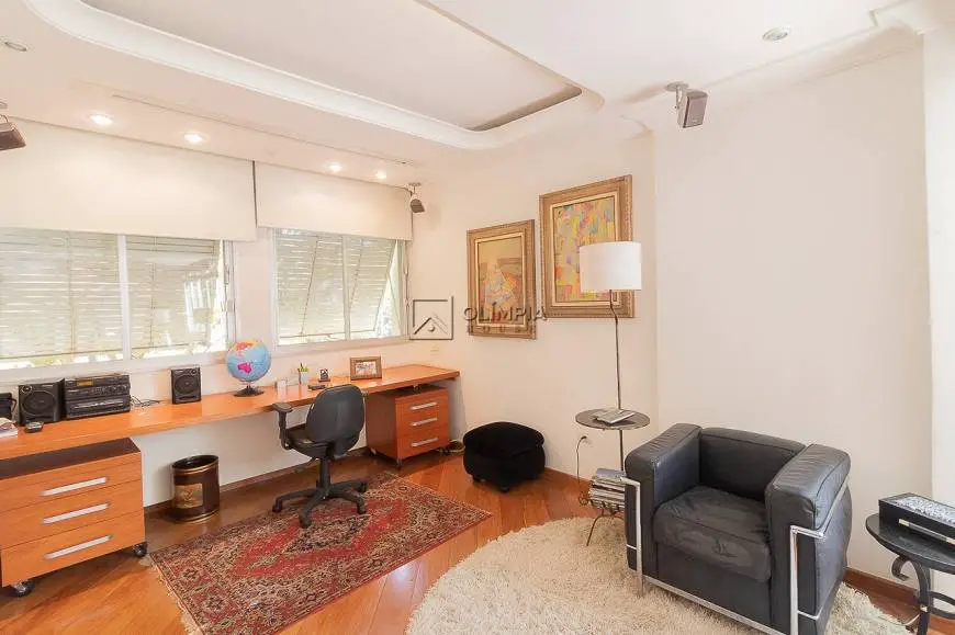 Foto 5 de Apartamento com 2 Quartos à venda, 180m² em Itaim Bibi, São Paulo