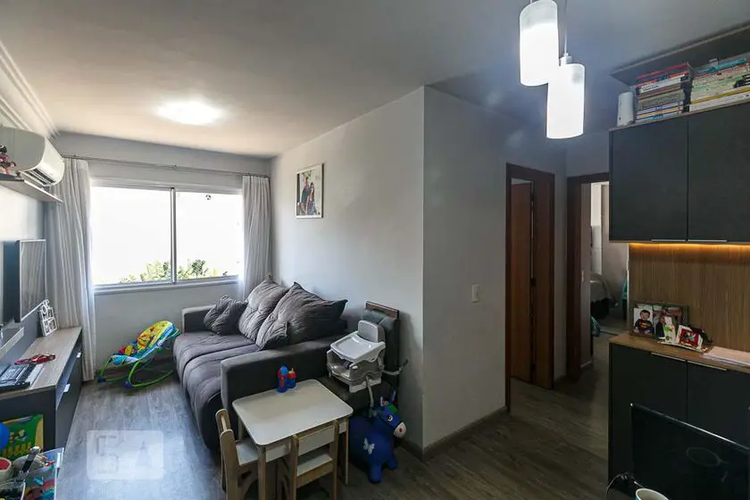 Foto 1 de Apartamento com 2 Quartos para alugar, 51m² em Santana, Porto Alegre