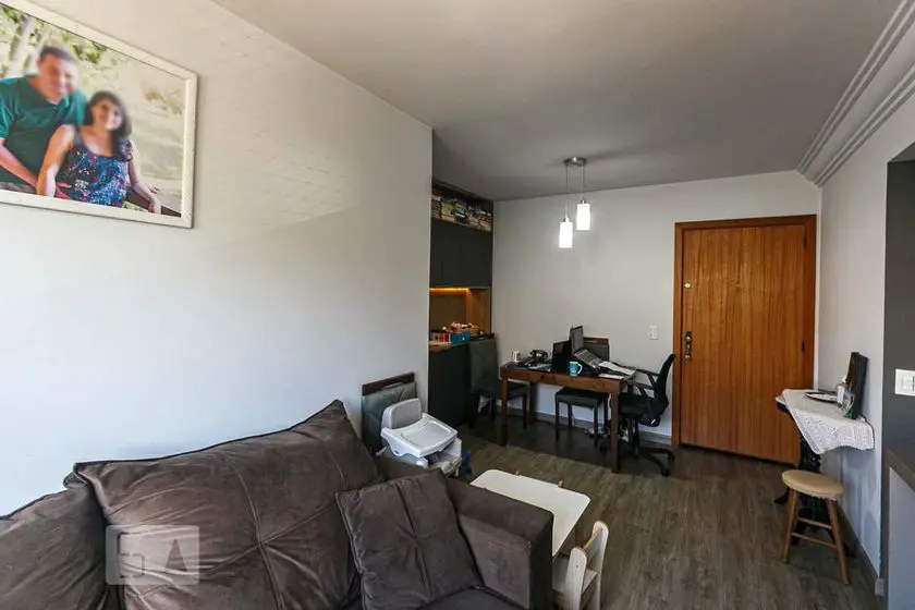 Foto 3 de Apartamento com 2 Quartos para alugar, 51m² em Santana, Porto Alegre