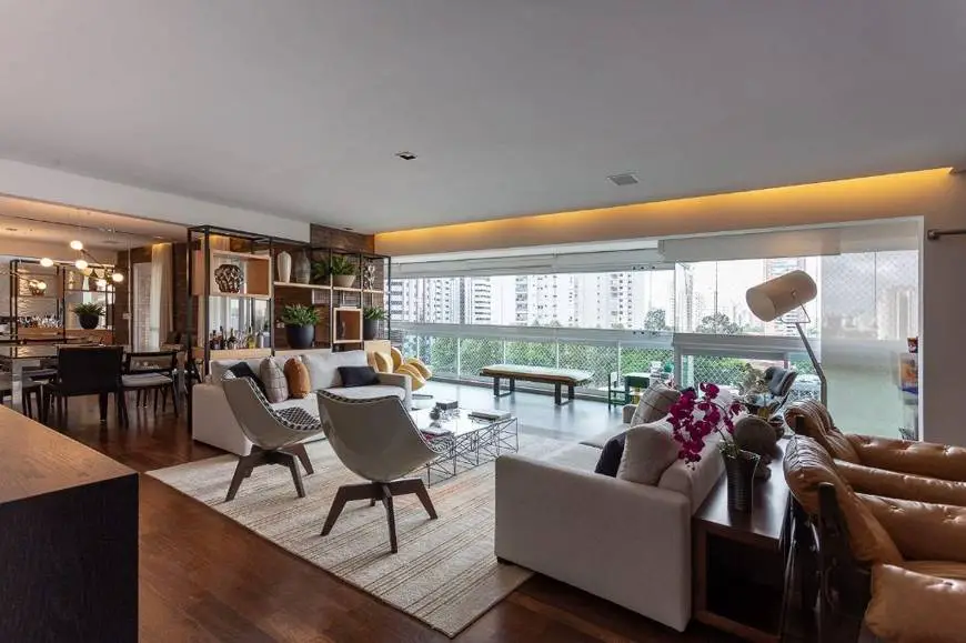 Foto 4 de Apartamento com 3 Quartos à venda, 240m² em Brooklin, São Paulo