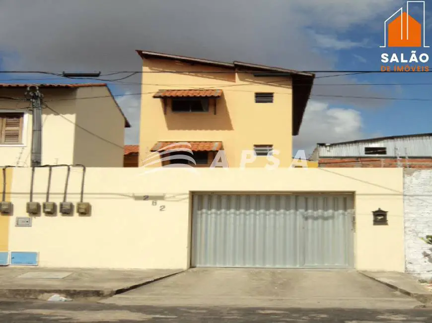 Foto 1 de Apartamento com 3 Quartos para alugar, 73m² em Vila União, Fortaleza