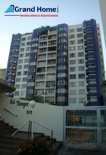 Foto 1 de Apartamento com 4 Quartos à venda, 240m² em Praia do Canto, Vitória