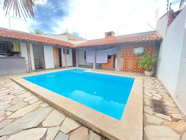Foto 1 de Casa com 3 Quartos à venda, 200m² em Recanto dos Pássaros, Cuiabá