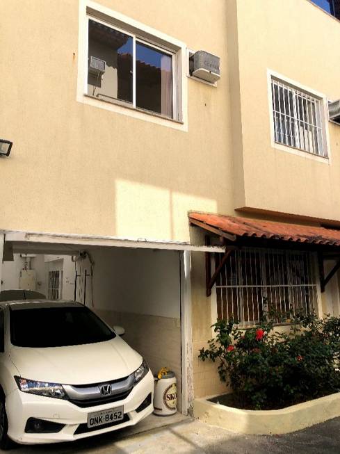 Foto 3 de Casa de Condomínio com 3 Quartos à venda, 125m² em  Vila Valqueire, Rio de Janeiro