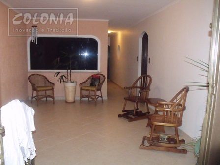 Foto 1 de Sobrado com 3 Quartos à venda, 329m² em Jardim Pilar, Santo André