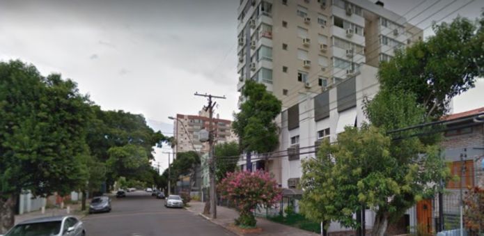 Foto 1 de Sobrado com 4 Quartos à venda, 200m² em Santana, Porto Alegre