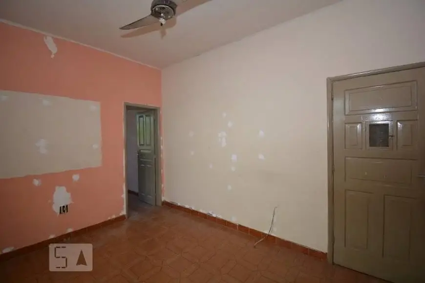 Foto 1 de Apartamento com 1 Quarto para alugar, 50m² em Del Castilho, Rio de Janeiro