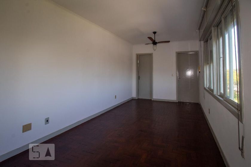 Foto 1 de Apartamento com 1 Quarto para alugar, 27m² em São José, Porto Alegre