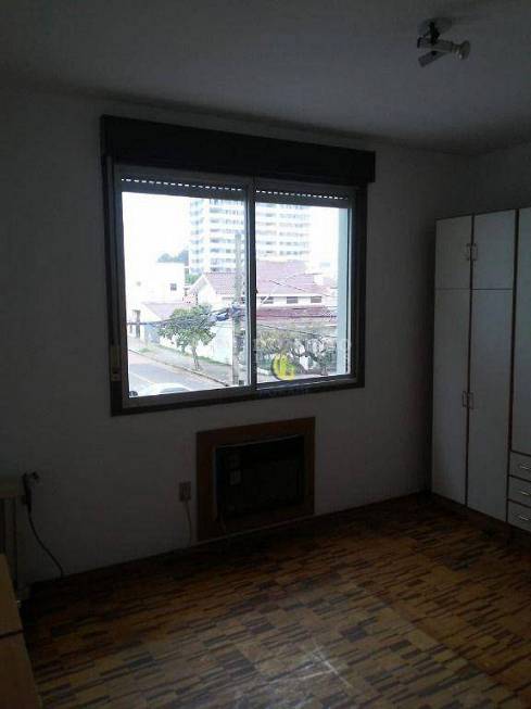 Foto 5 de Apartamento com 2 Quartos para alugar, 75m² em Bom Jesus, Porto Alegre
