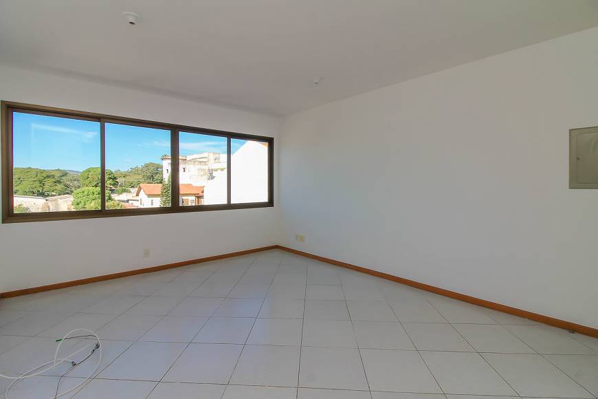 Foto 3 de Apartamento com 2 Quartos para alugar, 58m² em Cel. Aparício Borges, Porto Alegre