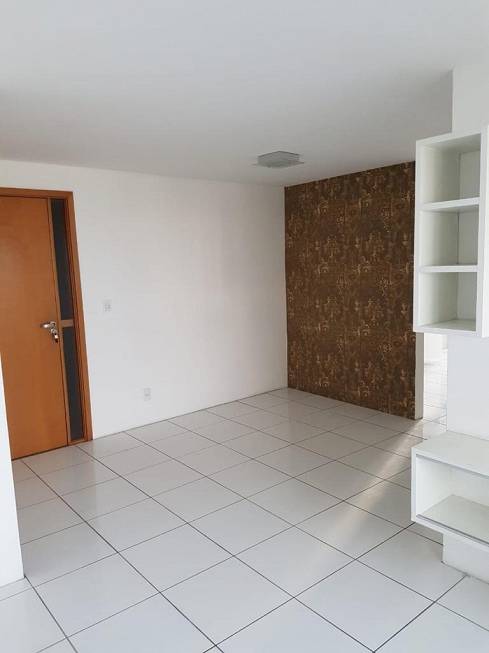 Foto 2 de Apartamento com 2 Quartos à venda, 60m² em Encruzilhada, Recife