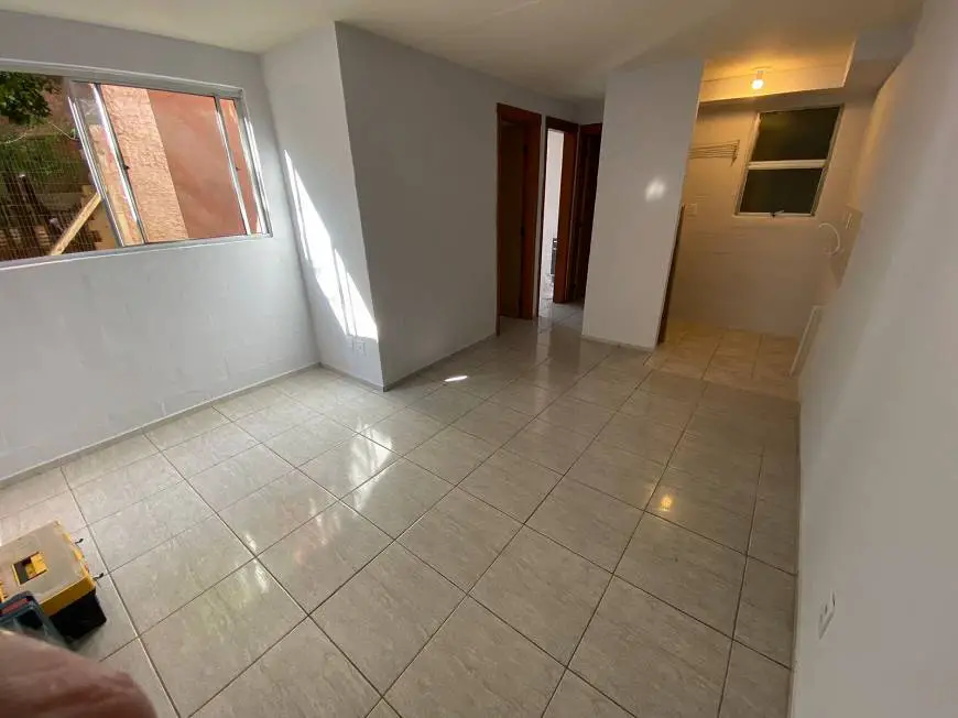 Foto 1 de Apartamento com 2 Quartos à venda, 38m² em Olaria, Canoas
