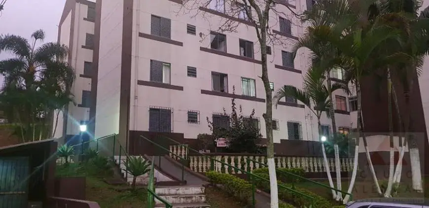 Foto 2 de Apartamento com 2 Quartos à venda, 56m² em Taipas, São Paulo