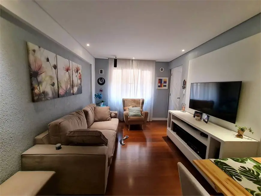 Foto 1 de Apartamento com 2 Quartos à venda, 67m² em Vila Milton, Guarulhos
