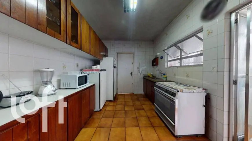 Foto 5 de Apartamento com 3 Quartos à venda, 135m² em Bela Vista, São Paulo