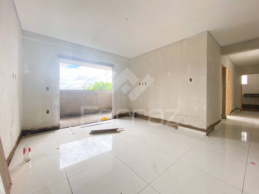 Foto 1 de Apartamento com 3 Quartos à venda, 78m² em Presidente Roosevelt, Uberlândia