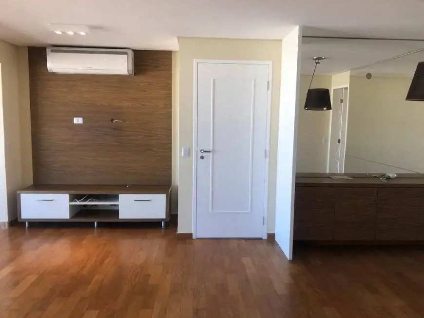 Foto 3 de Apartamento com 4 Quartos para alugar, 125m² em Moema, São Paulo