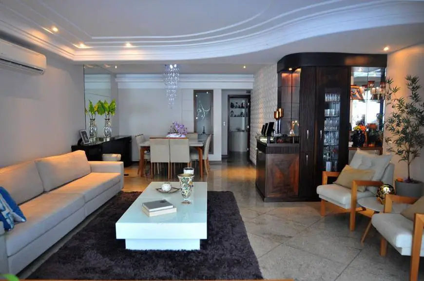 Foto 4 de Apartamento com 4 Quartos à venda, 200m² em Praia da Costa, Vila Velha
