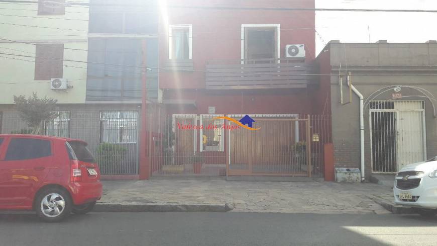 Foto 1 de Apartamento com 4 Quartos à venda, 100m² em São Geraldo, Porto Alegre