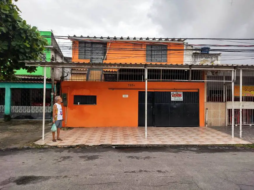 Foto 1 de Casa com 2 Quartos à venda, 120m² em Padre Miguel, Rio de Janeiro