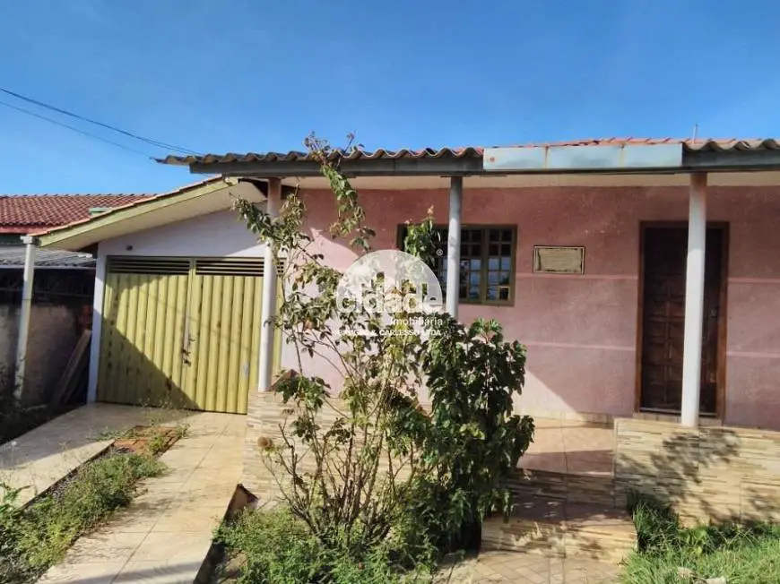 Foto 3 de Casa com 2 Quartos à venda, 114m² em Santa Cruz, Cascavel