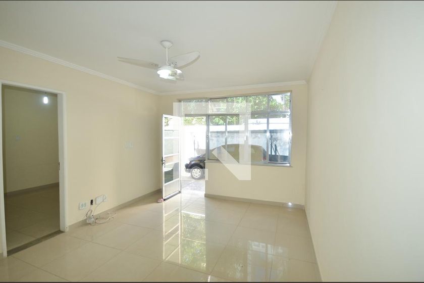 Foto 5 de Casa com 3 Quartos para alugar, 60m² em Icaraí, Niterói