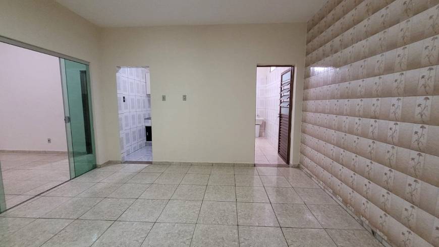 Foto 5 de Casa com 3 Quartos para alugar, 204m² em Planalto, Belo Horizonte