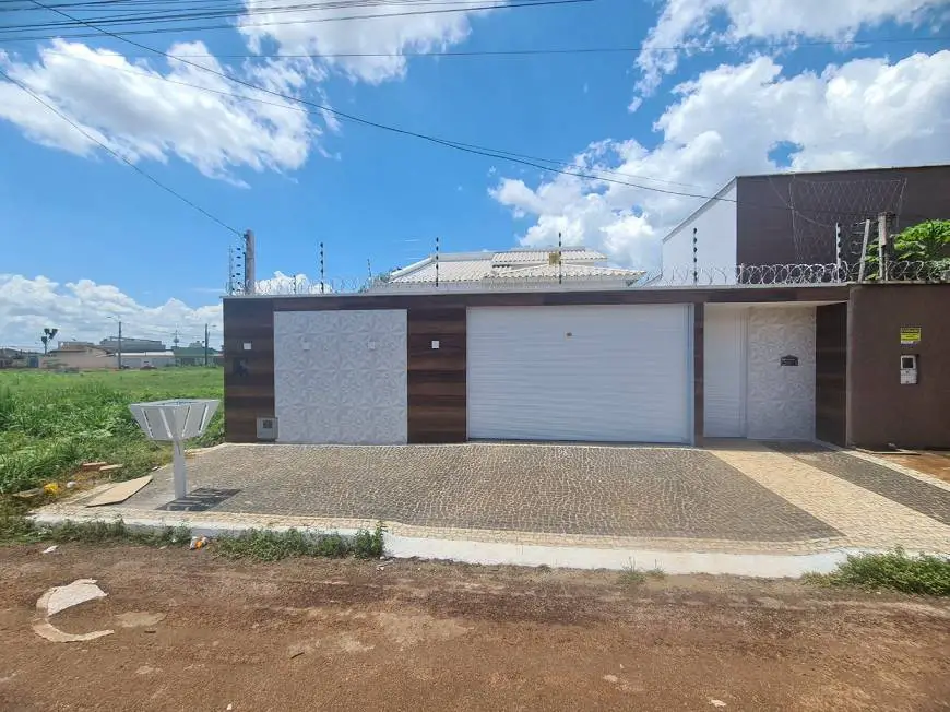 Foto 1 de Casa com 3 Quartos à venda, 130m² em Plano Diretor Norte, Palmas