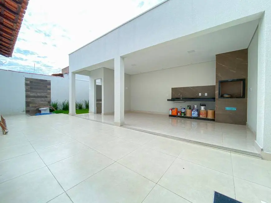 Foto 1 de Casa com 3 Quartos à venda, 170m² em Santa Rosa, Uberlândia