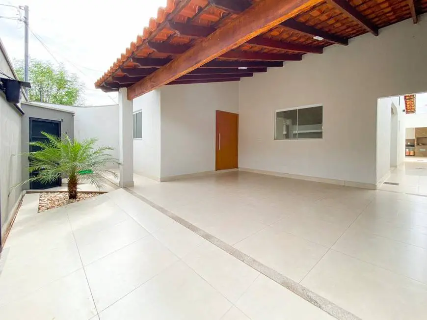 Foto 4 de Casa com 3 Quartos à venda, 170m² em Santa Rosa, Uberlândia