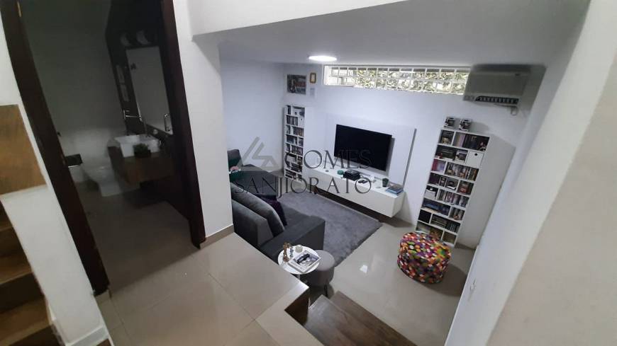 Foto 5 de Casa com 3 Quartos à venda, 300m² em Vila Pires, Santo André