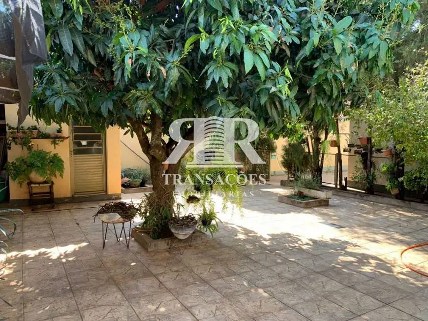 Foto 2 de Casa com 4 Quartos à venda, 432m² em Jardim Terra Branca, Bauru