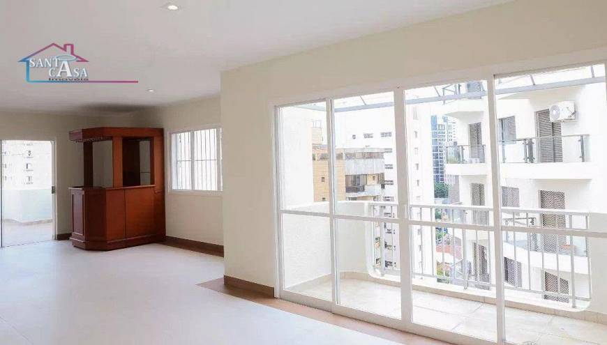 Foto 1 de Cobertura com 4 Quartos para alugar, 220m² em Vila Olímpia, São Paulo