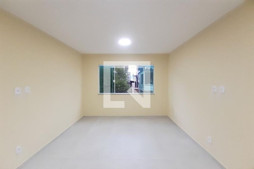Foto 2 de Apartamento com 1 Quarto para alugar, 60m² em Inhaúma, Rio de Janeiro