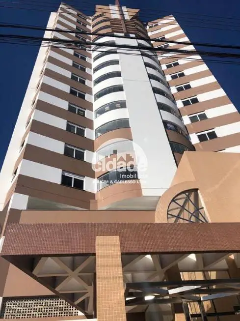 Foto 2 de Apartamento com 2 Quartos à venda, 118m² em Centro, Cascavel