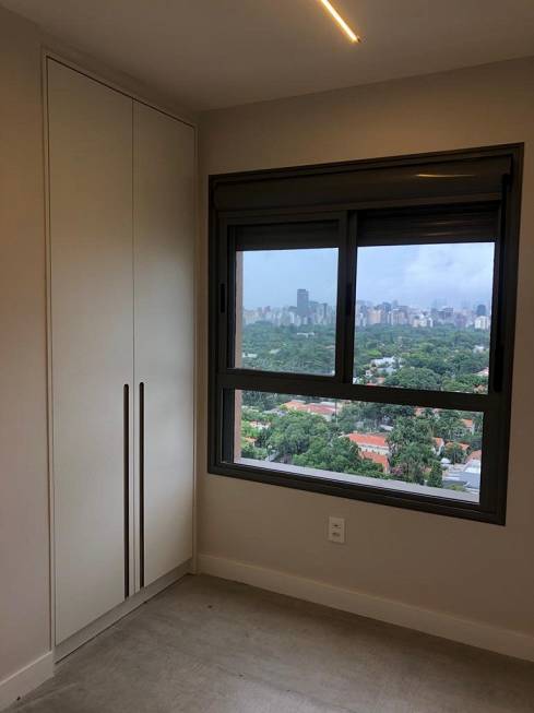 Foto 3 de Apartamento com 2 Quartos para alugar, 71m² em Jardim América, São Paulo