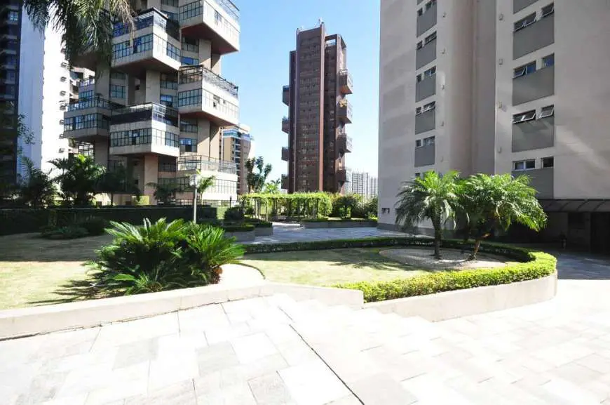 Foto 1 de Apartamento com 2 Quartos para venda ou aluguel, 100m² em Morumbi, São Paulo