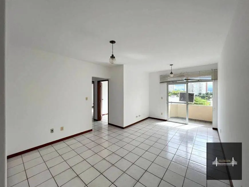 Foto 1 de Apartamento com 3 Quartos à venda, 81m² em Coloninha, Florianópolis