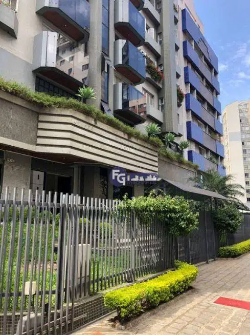 Foto 1 de Apartamento com 3 Quartos à venda, 110m² em Cristo Rei, Curitiba