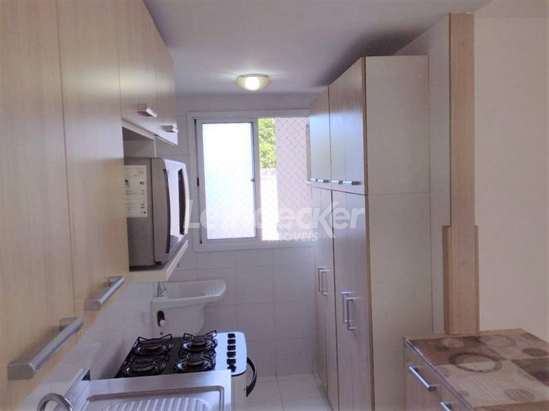 Foto 4 de Apartamento com 3 Quartos para alugar, 70m² em Vila Ipiranga, Porto Alegre