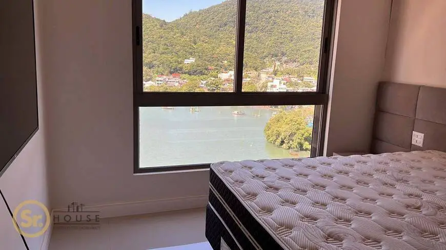 Foto 5 de Apartamento com 4 Quartos para alugar, 183m² em Centro, Balneário Camboriú