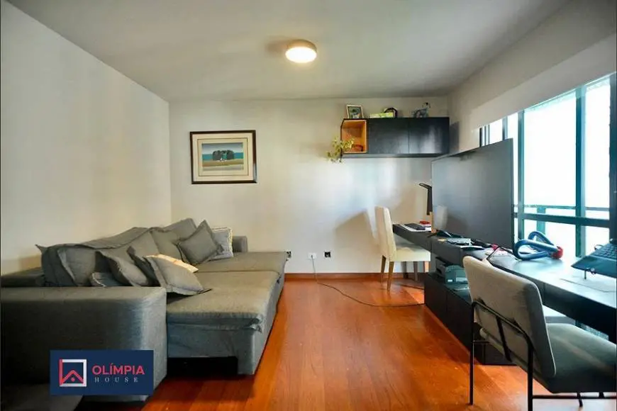 Foto 5 de Apartamento com 4 Quartos para alugar, 207m² em Perdizes, São Paulo