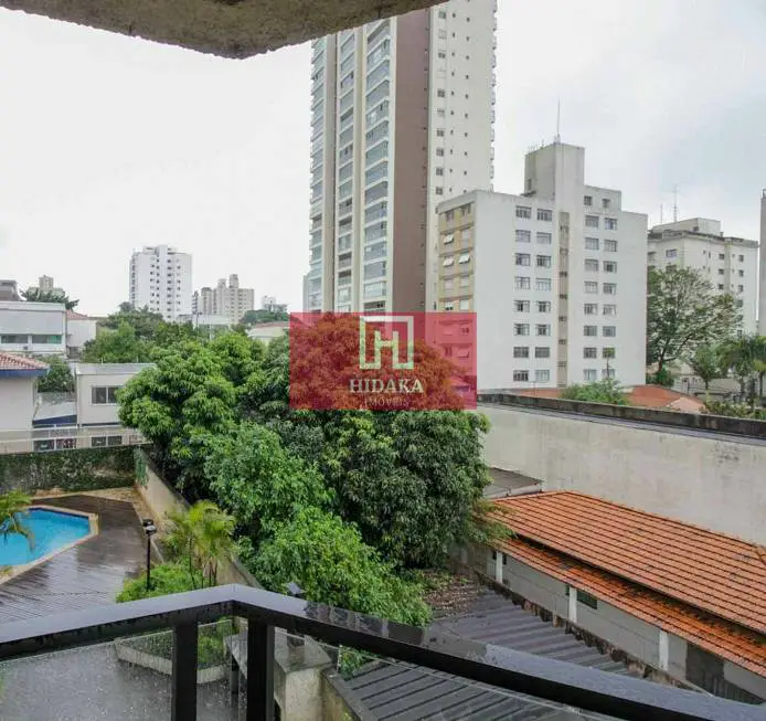 Foto 3 de Apartamento com 4 Quartos à venda, 132m² em Vila Alexandria, São Paulo