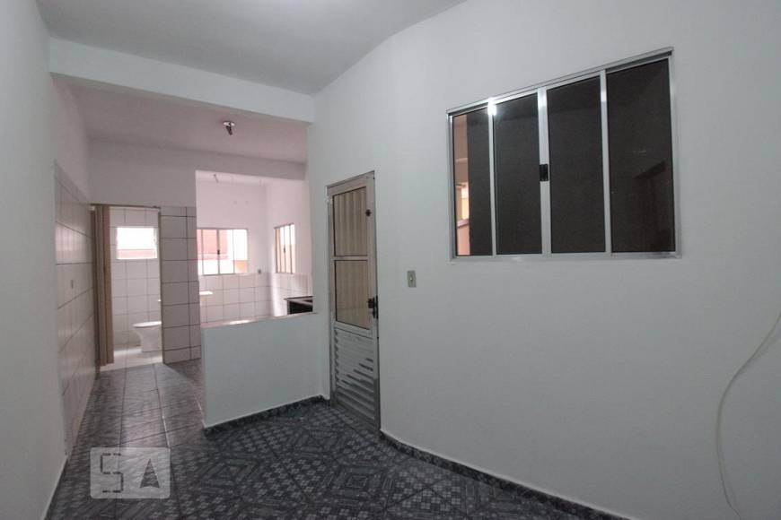 Foto 1 de Casa com 1 Quarto para alugar, 50m² em Piqueri, São Paulo